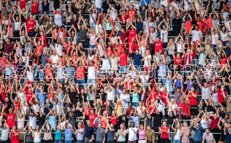 律动的旋律：运动赛事的诗歌赞歌